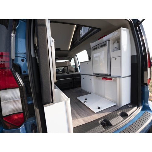 Caddy Maxi Camp 2 furniture line as a prefabricated part on the basis VW Caddy 5 from. Bj. 08/20