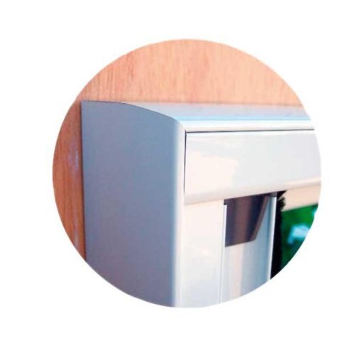 Cabin door cable routeing bedplate