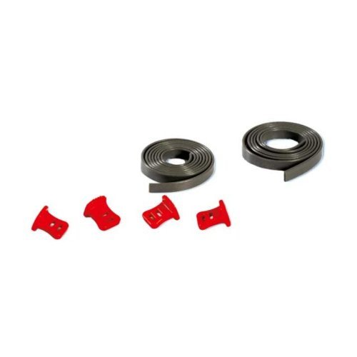 Retention set for rear garage