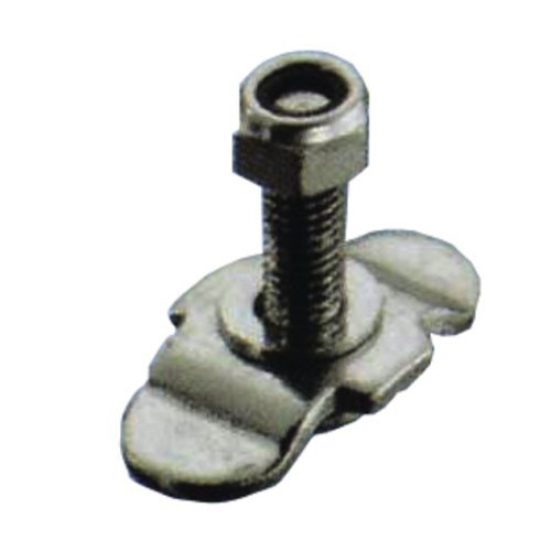 Bolted fitting with nut M8, clamping area 0-27mm