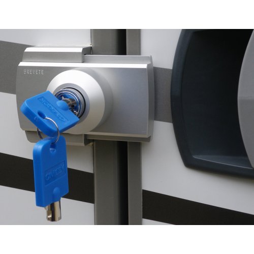 Additional lock for motorhome door