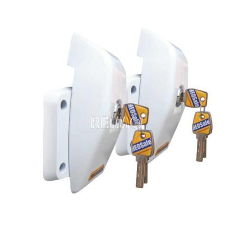 Lock for securing sliding, rear and hinged doors - set of 2