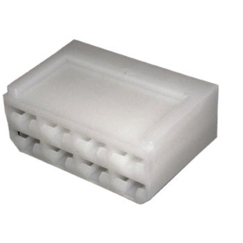 Car plug-in housing for flat blade tongue up to 6.3mm 8-fold