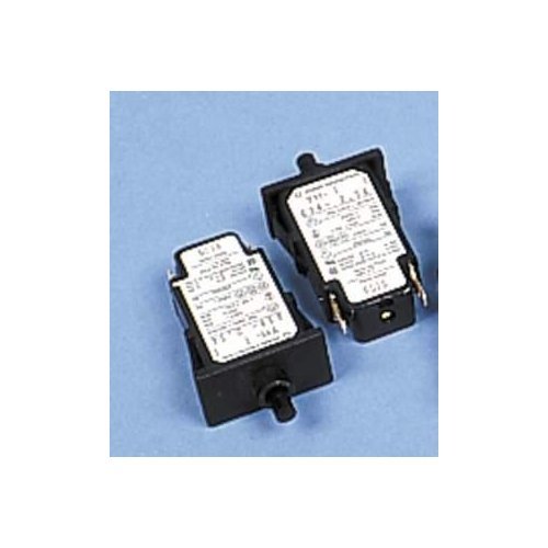 Circuit breaker for 12 and 230 Volt can be used