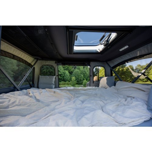 Autohome 4.0 - Rooftop tent with panoramic view (Medium)