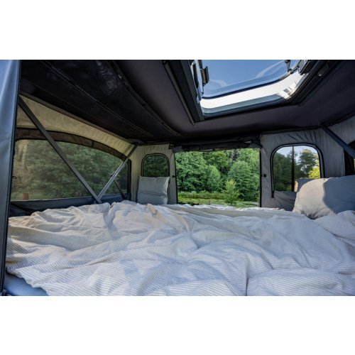 Autohome 4.0 - Rooftop tent with panoramic view (Medium)