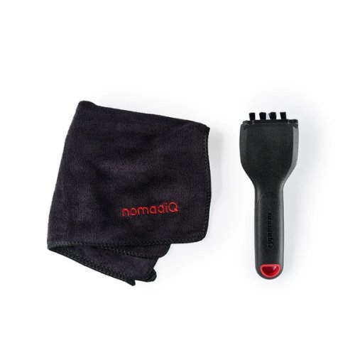 Cleaning kit - 2-piece set with grill brush and cloth
