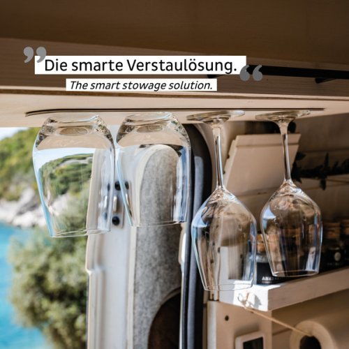 Magnetic strip with anti-slip coating