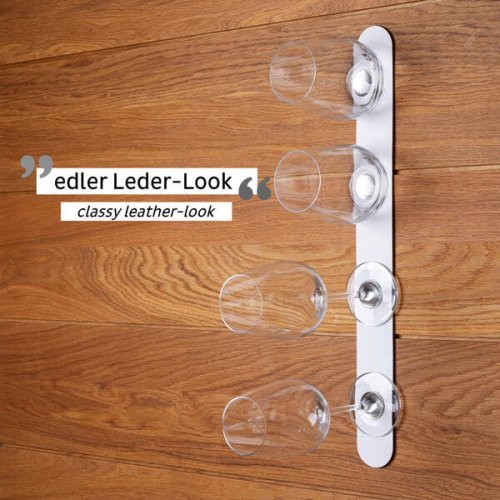 Magnetic strip with anti-slip coating