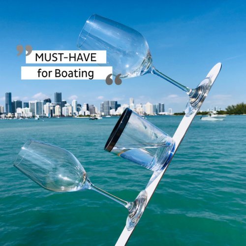 Magnetic strip with anti-slip coating