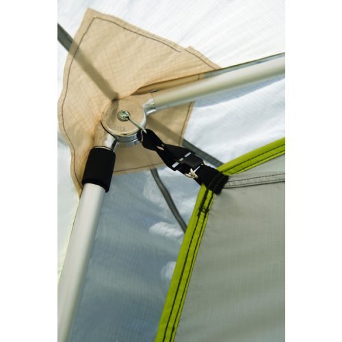 Quick set-up tent with hooked in sleeping tent