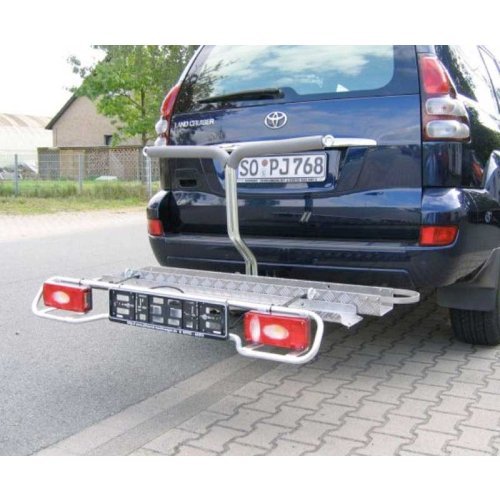 Adapter for lighting