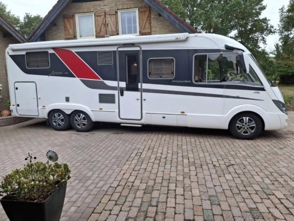 Bürstner Aviano i840